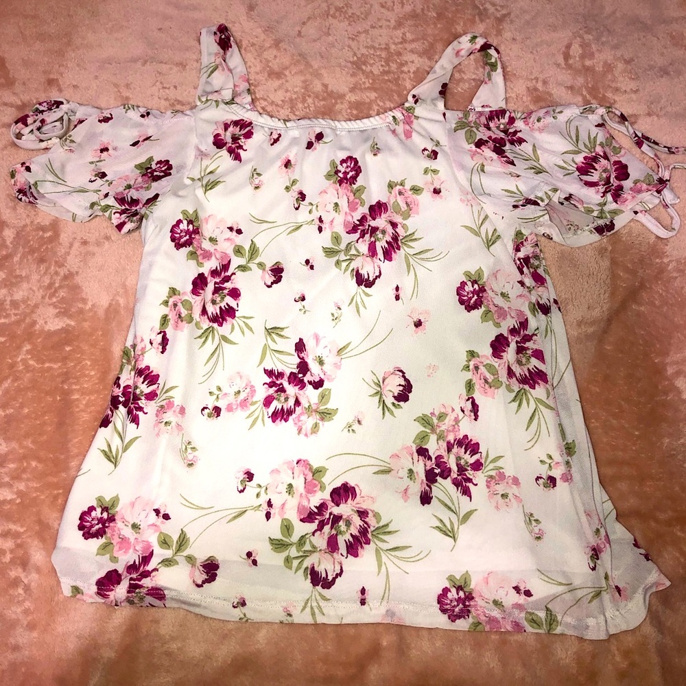 Ultra Flirt Floral Blouse